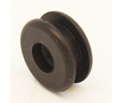 Rubber Thule 7 x 17 x 8 mm