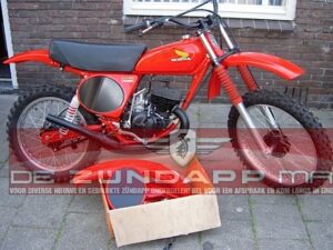 Honda Elsinore 125 cc Rood