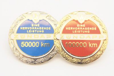World Record Badge Speldje 40 Mm